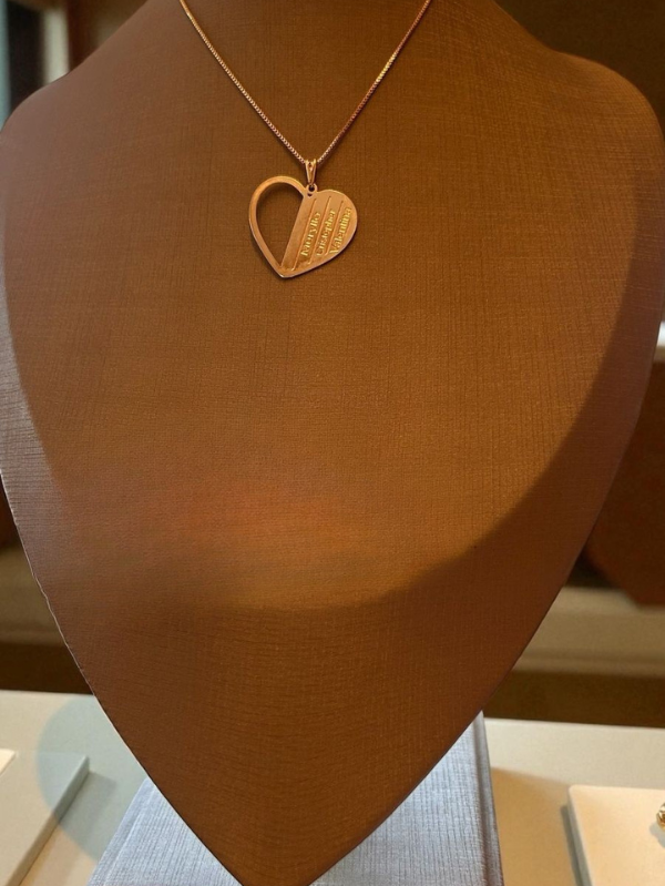 Gargantilha Coração Nomes